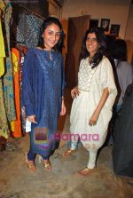 at Priyadarshini Rao and Uttam Ghosh fashion preview in Zoya on 30th Sep 2009 (5).JPG